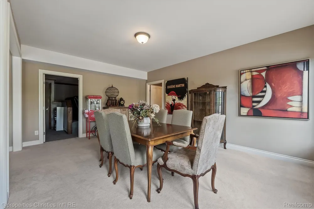 595 Ridge Point Drive Dundee Village, MI 48131