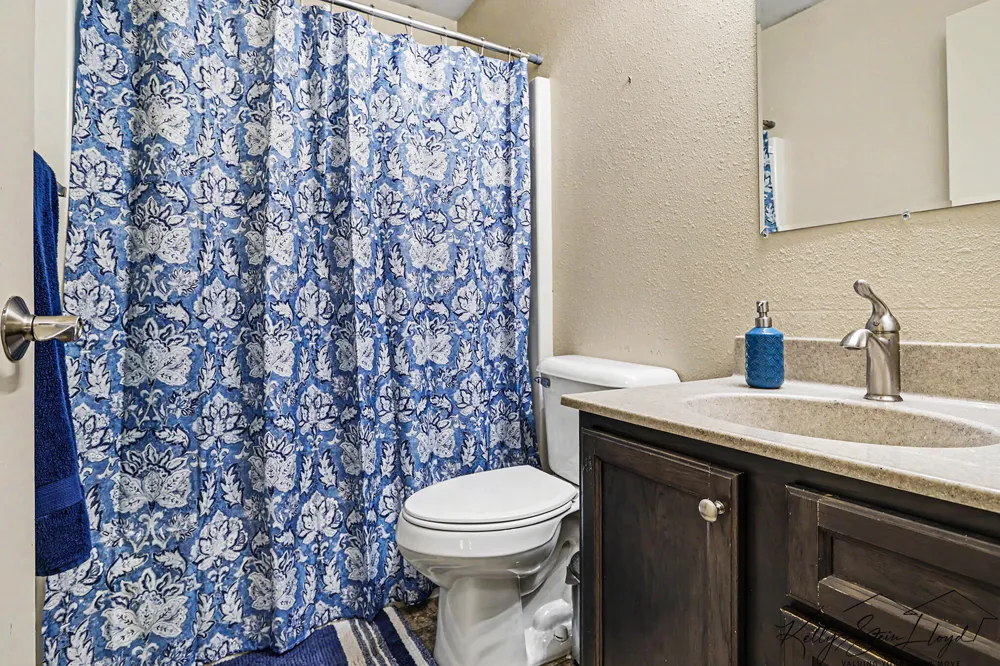 17566 Blue Star Memorial Highway South Haven Charter Township, MI 49090