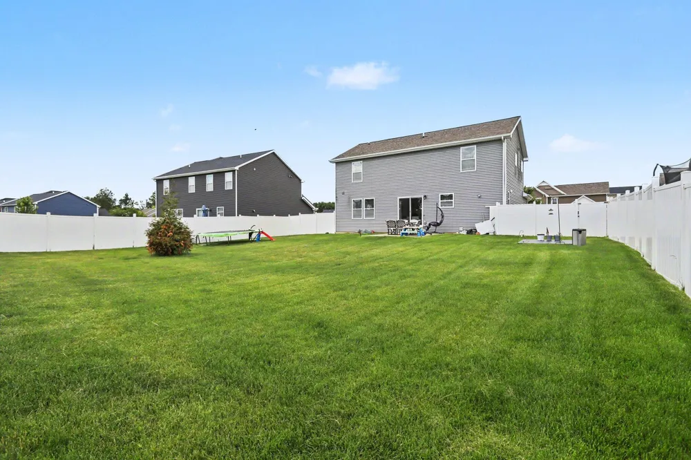 5749 Copperleaf Trail Portage City, MI 49024