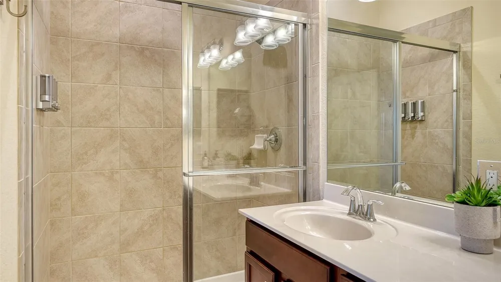 20223 LAGENTE CIRCLE Venice, FL 34293