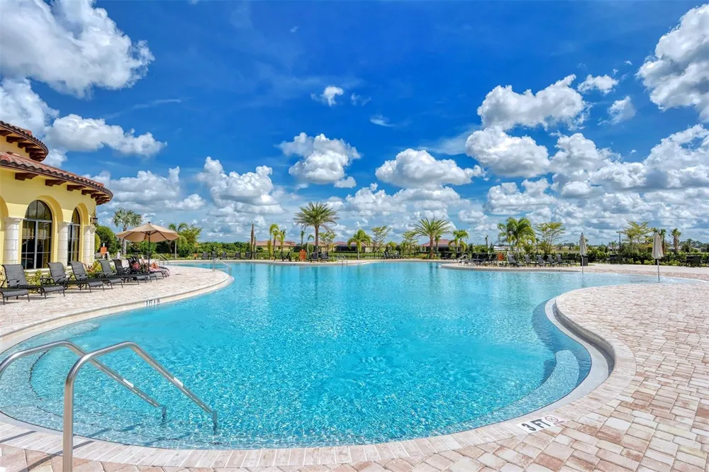 20223 LAGENTE CIRCLE Venice, FL 34293