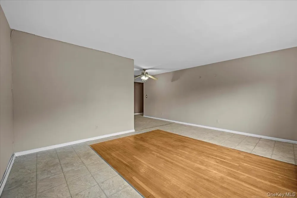 8935 155th Ave #3M Howard Beach, NY 11414