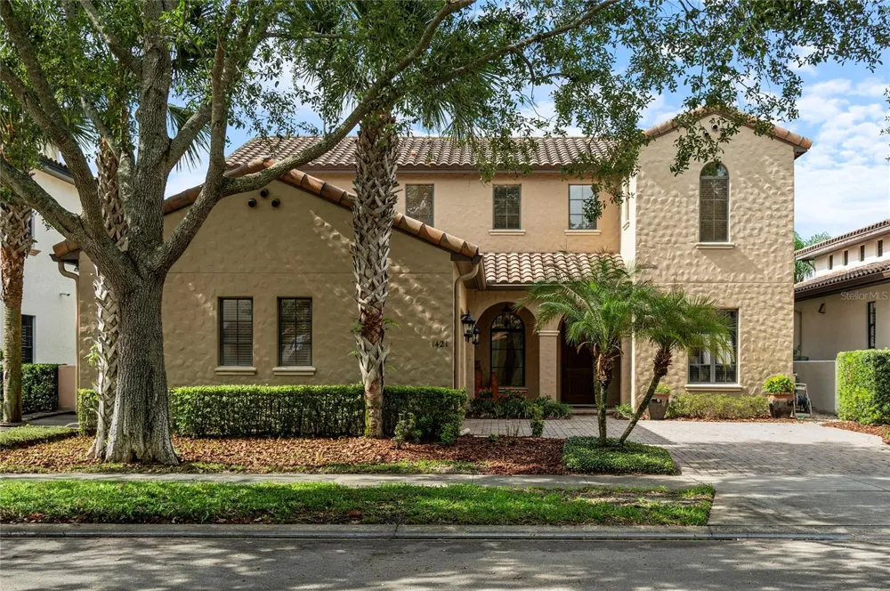 1421 CHAPMAN CIRCLE Winter Park, FL 32789