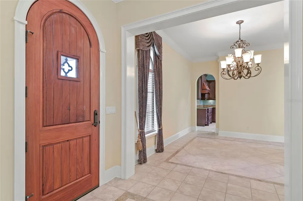 1421 CHAPMAN CIRCLE Winter Park, FL 32789
