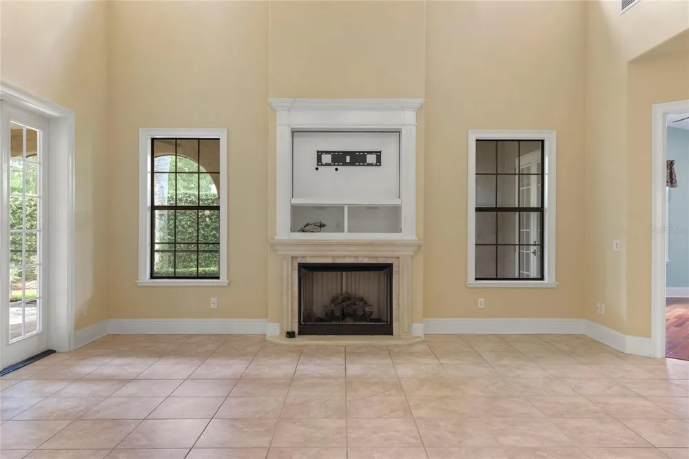 1421 CHAPMAN CIRCLE Winter Park, FL 32789