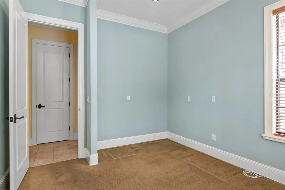 1421 CHAPMAN CIRCLE Winter Park, FL 32789