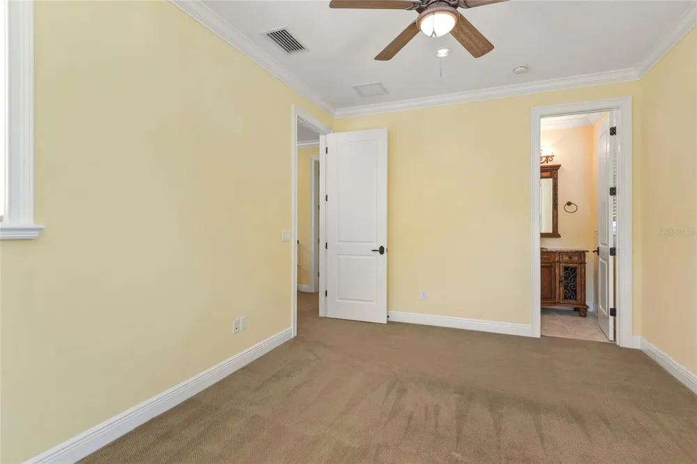 1421 CHAPMAN CIRCLE Winter Park, FL 32789