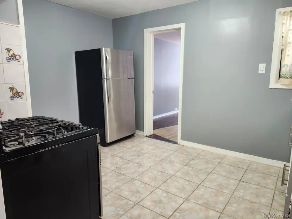 16604 144th Avenue Springfield Gardens, NY 11434