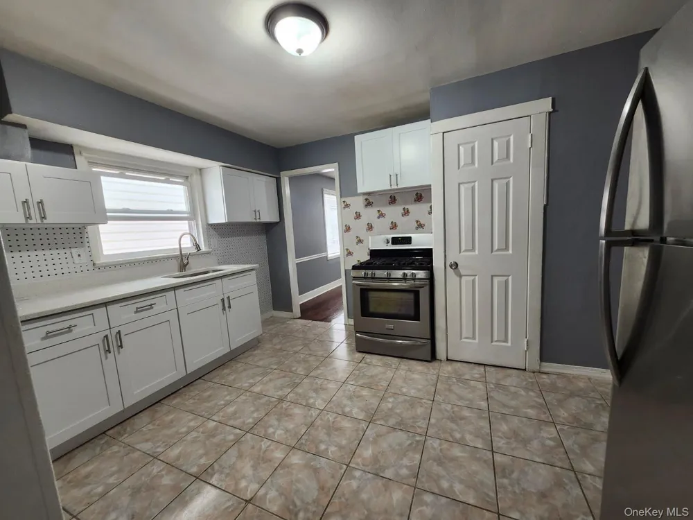 16604 144th Avenue Springfield Gardens, NY 11434