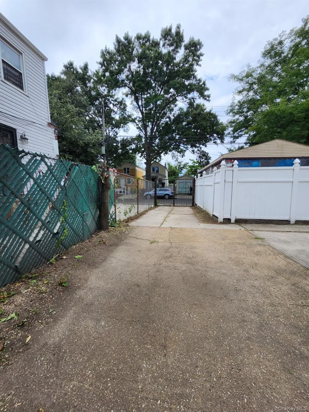 16604 144th Avenue Springfield Gardens, NY 11434