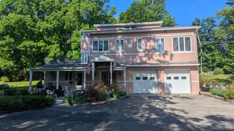 11 Dyckman Drive