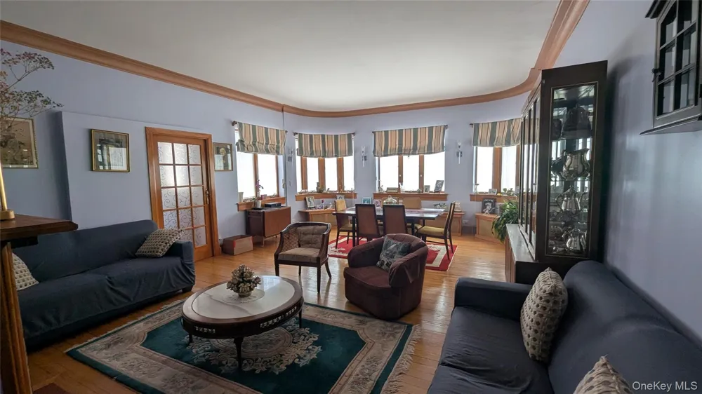 11 Dyckman Drive Mohegan Lake, NY 10547