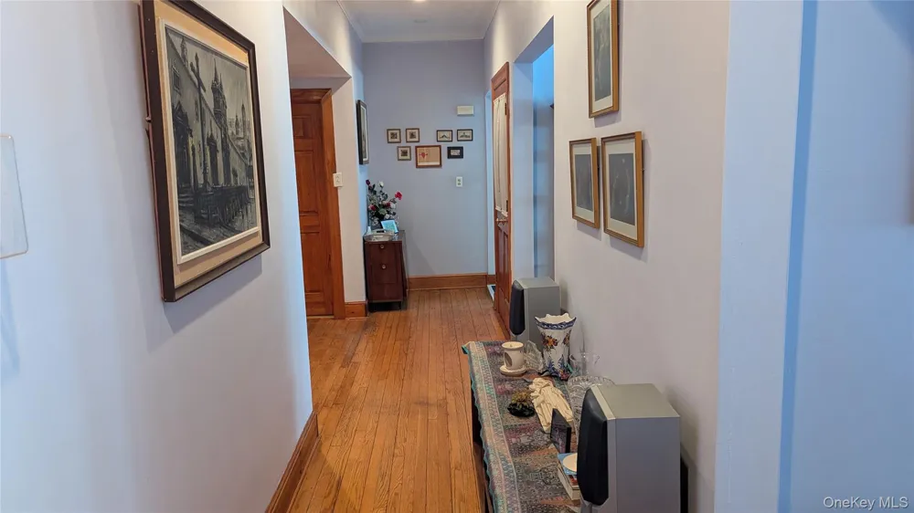 11 Dyckman Drive Mohegan Lake, NY 10547