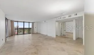 2413 BAYSHORE BOULEVARD #1904 Tampa, FL 33629