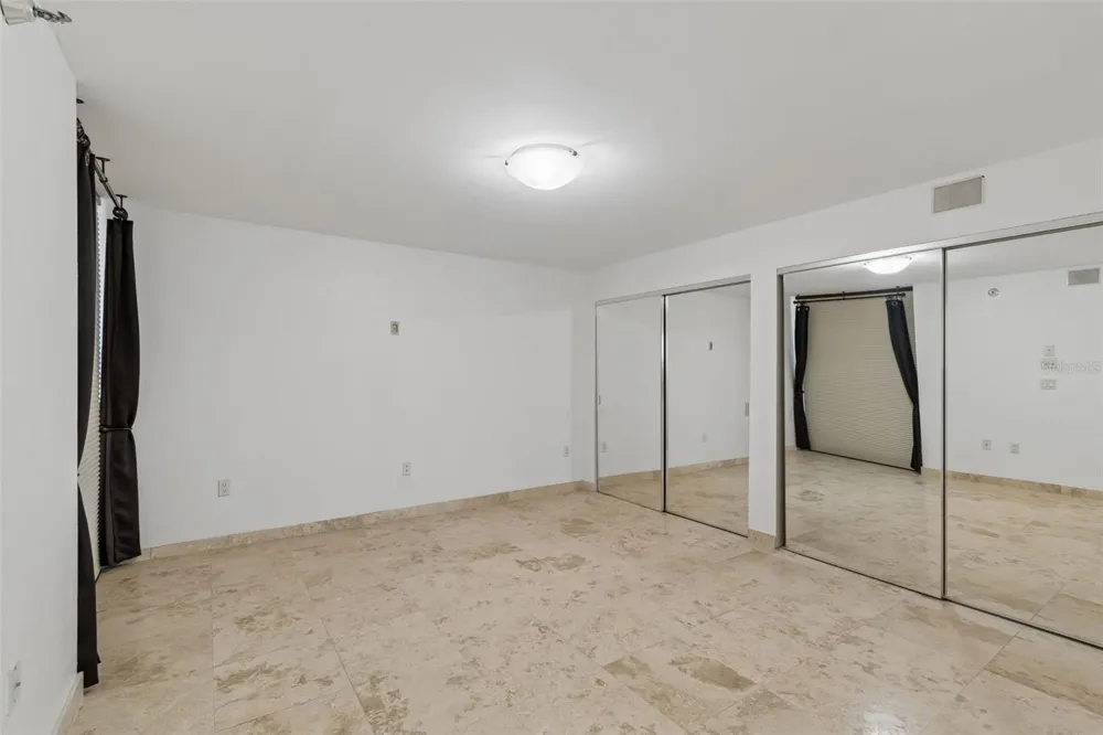2413 BAYSHORE BOULEVARD #1904 Tampa, FL 33629