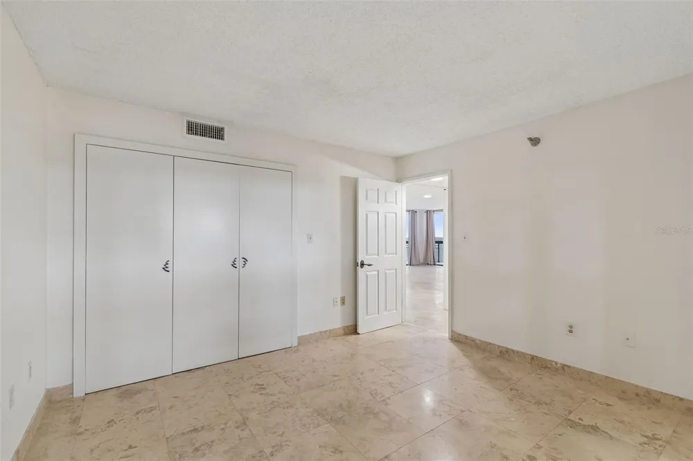 2413 BAYSHORE BOULEVARD #1904 Tampa, FL 33629
