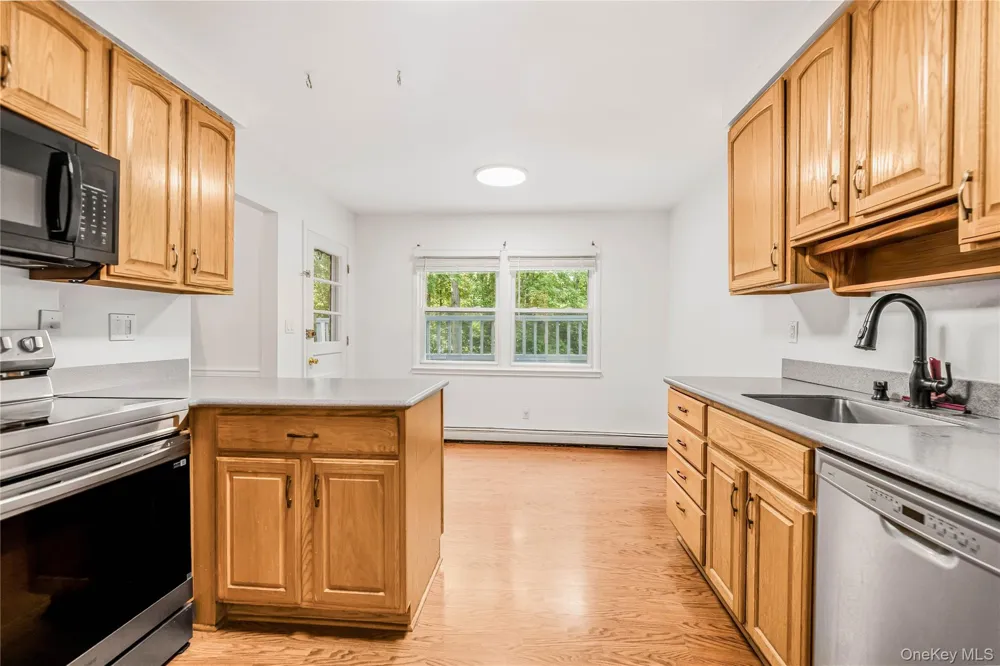 1019 Fox Meadow Road Yorktown Heights, NY 10598