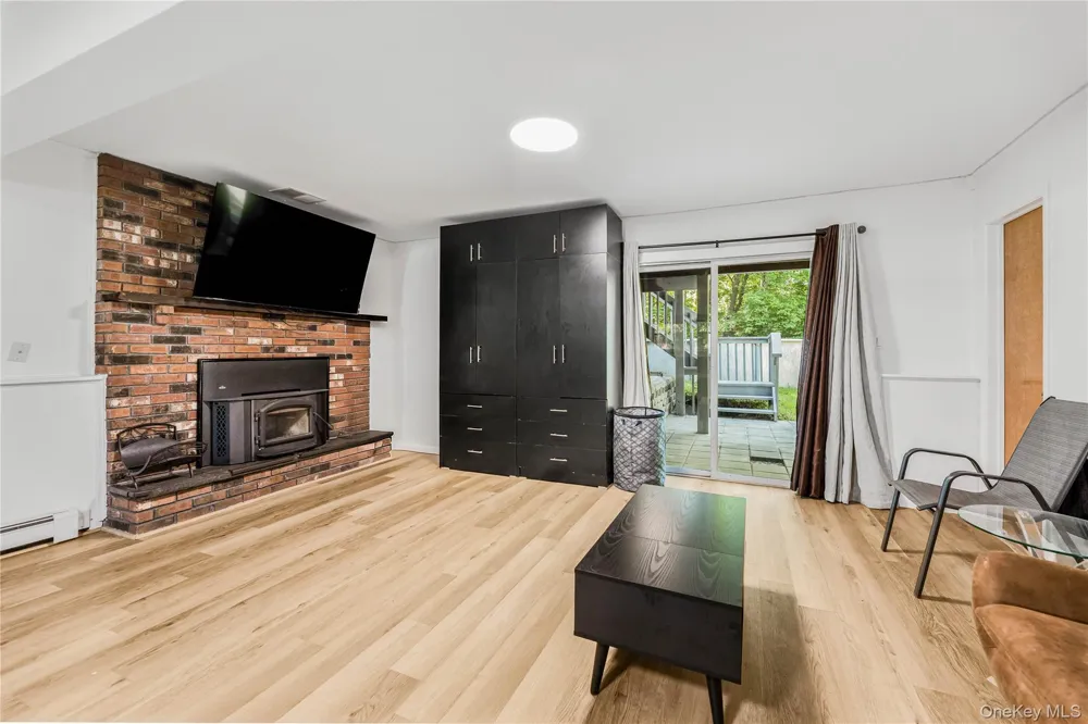 1019 Fox Meadow Road Yorktown Heights, NY 10598