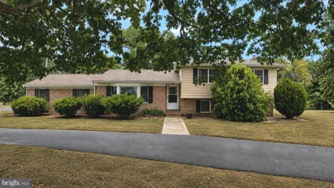 8936 GOLDSBOROUGH NECK ROAD