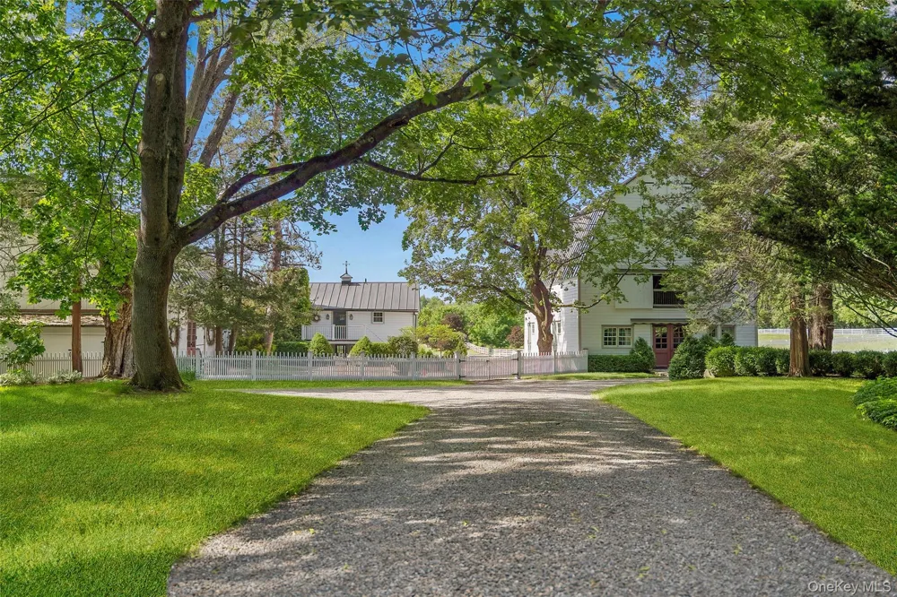 47 White Bridge Rd Chatham, NY 12136