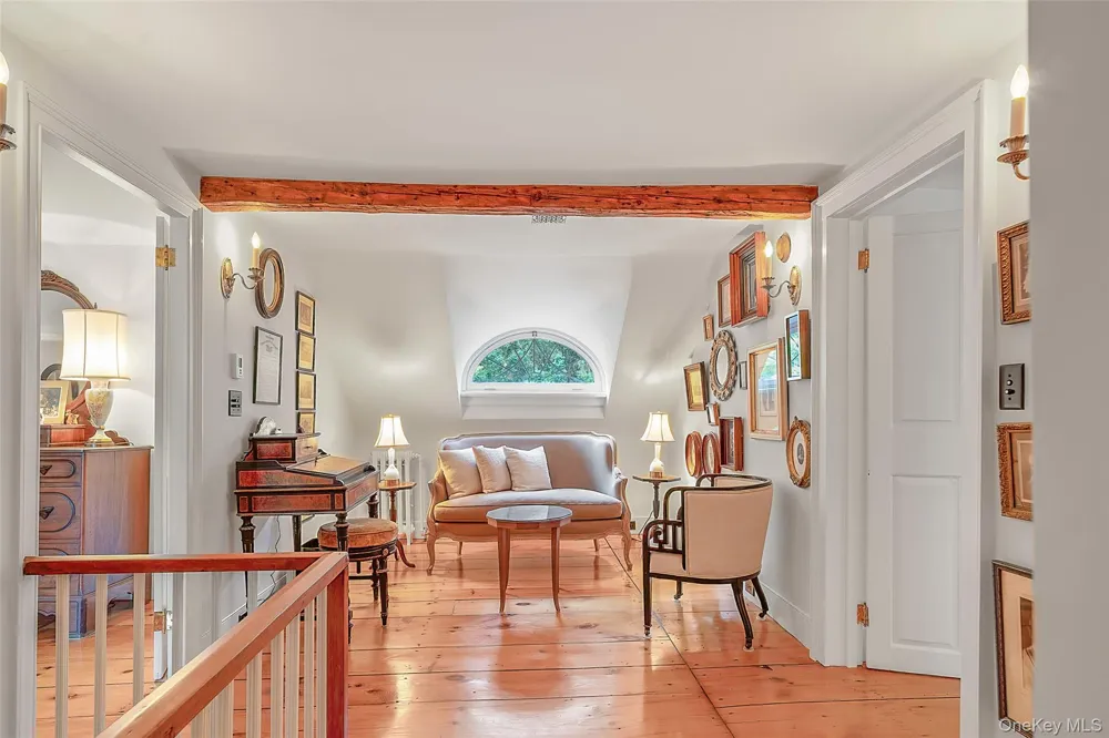 47 White Bridge Rd Chatham, NY 12136