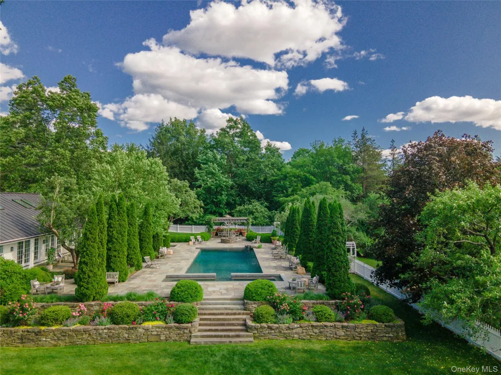 47 White Bridge Rd Chatham, NY 12136