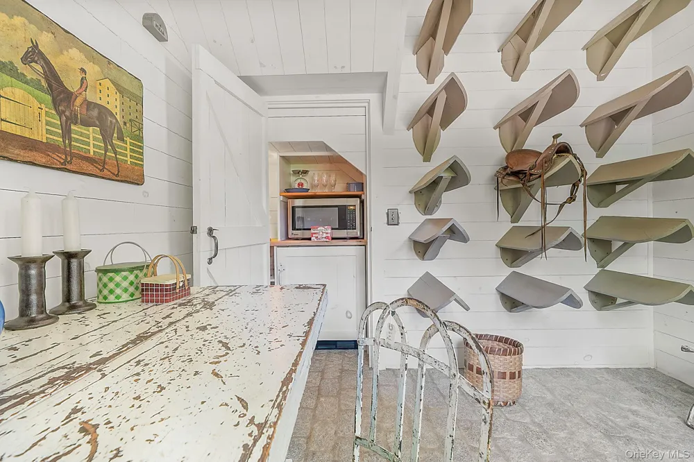 47 White Bridge Rd Chatham, NY 12136