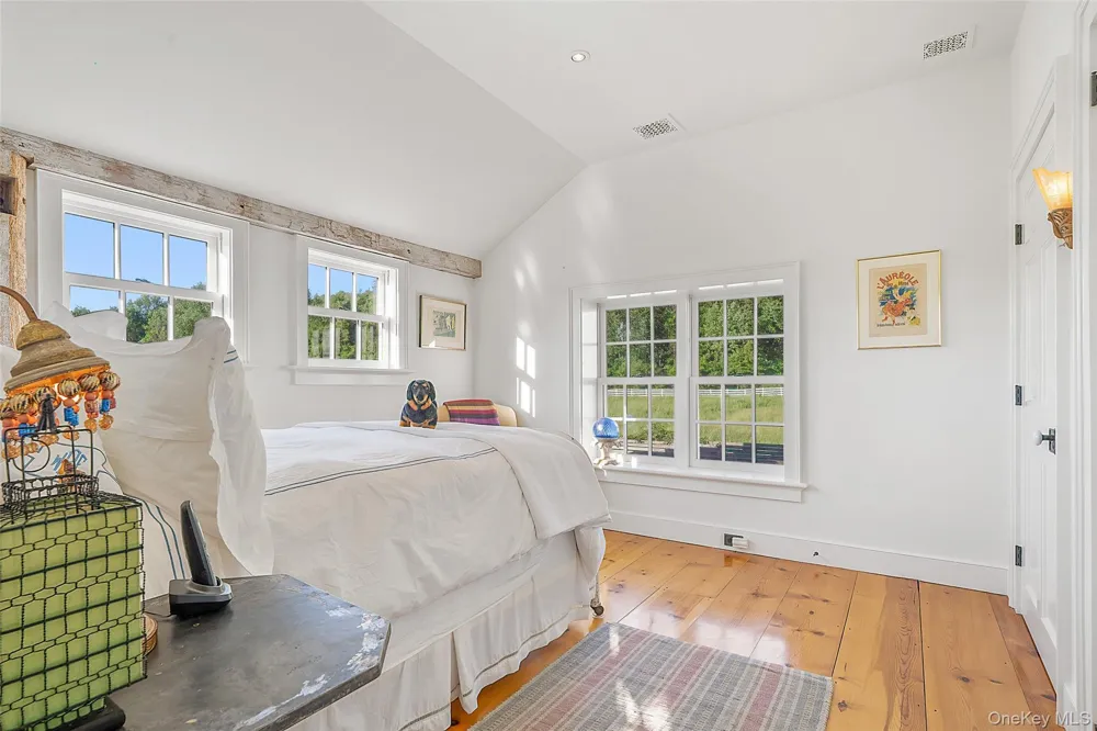 47 White Bridge Rd Chatham, NY 12136