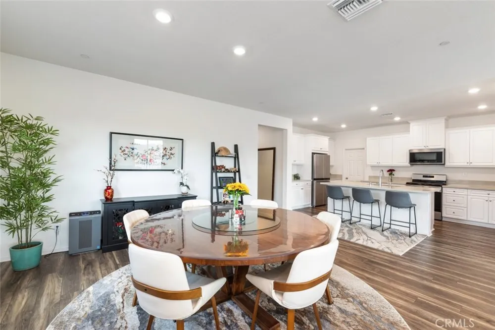 41031 Burnet Street Lake Elsinore, CA 92532
