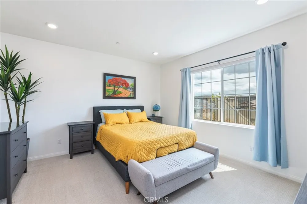 41031 Burnet Street Lake Elsinore, CA 92532