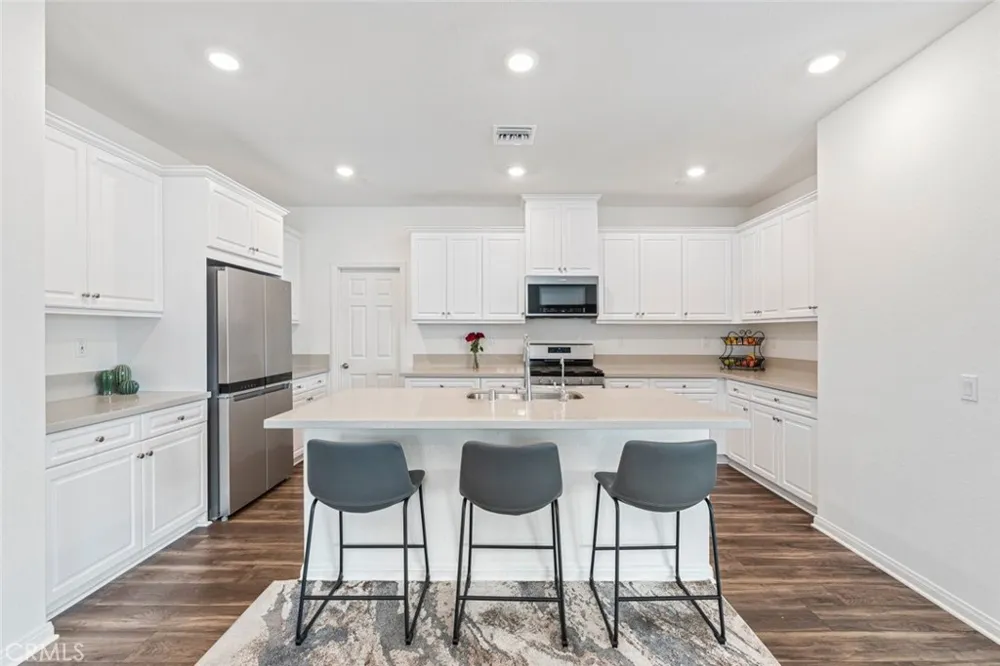 41031 Burnet Street Lake Elsinore, CA 92532