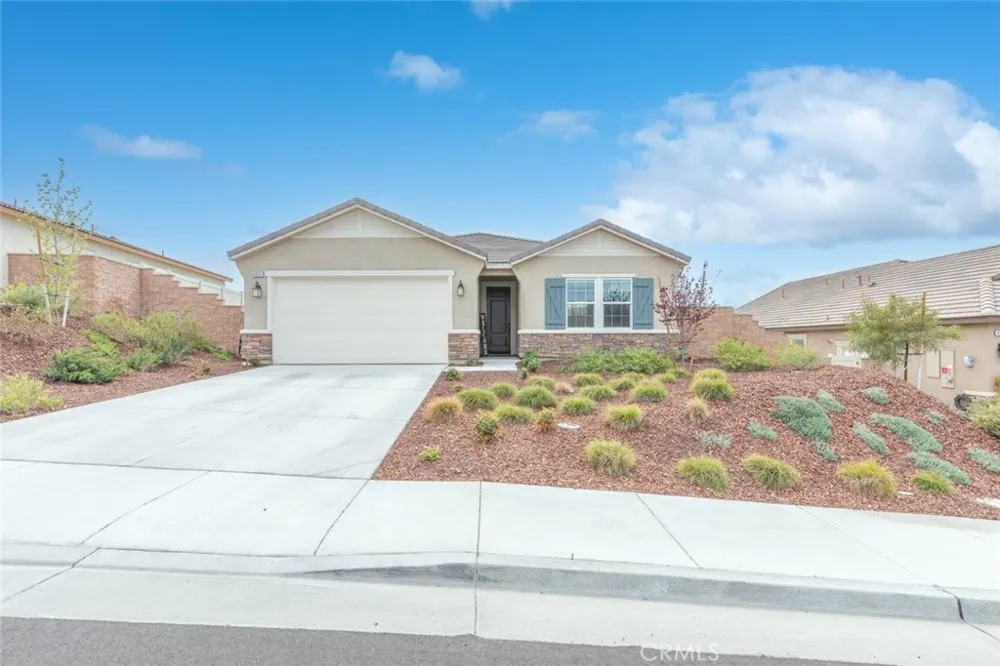 41031 Burnet Street Lake Elsinore, CA 92532