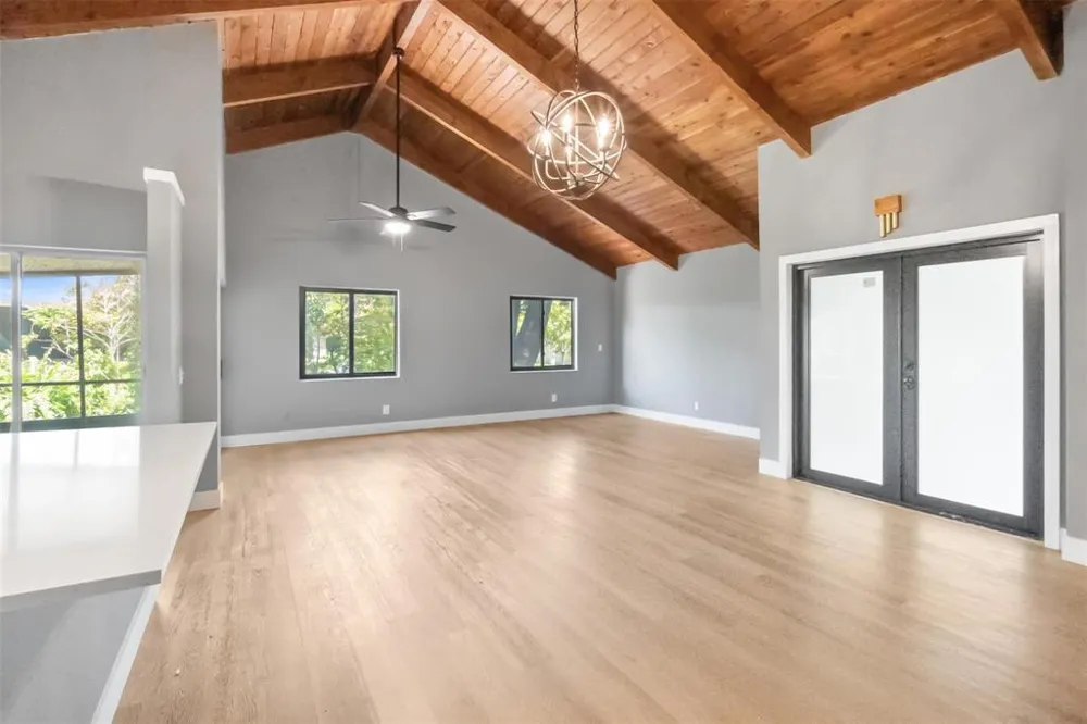 2146 Nova Village Drive Davie, FL 33317