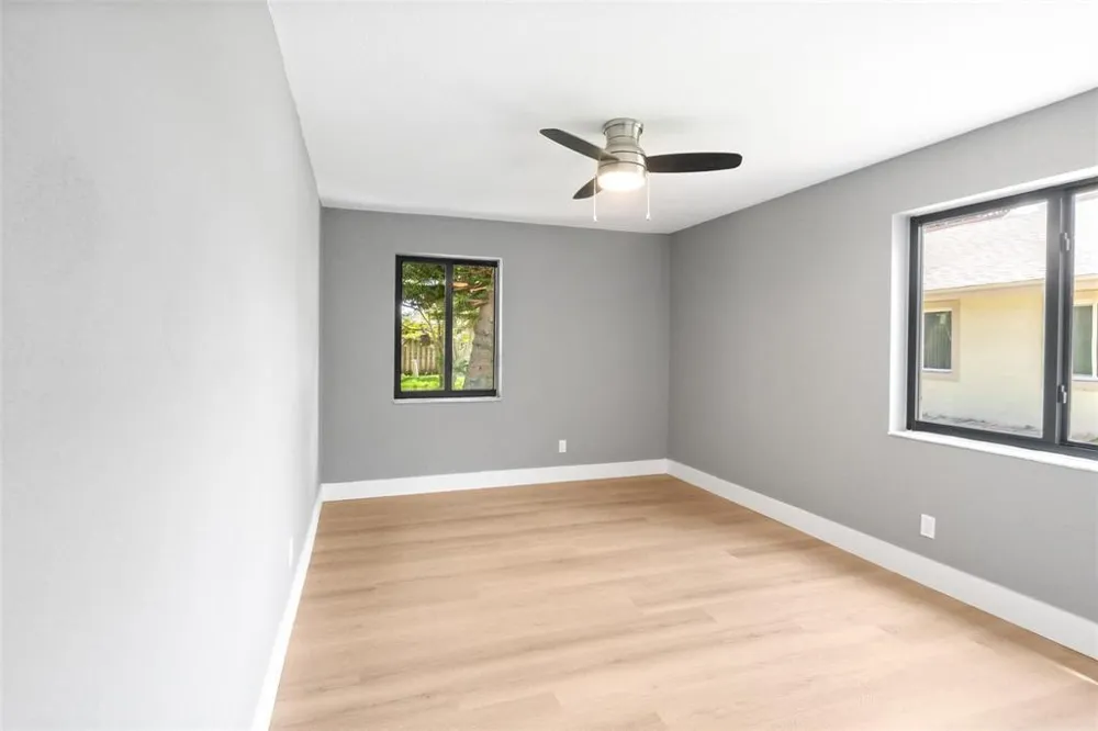 2146 Nova Village Drive Davie, FL 33317