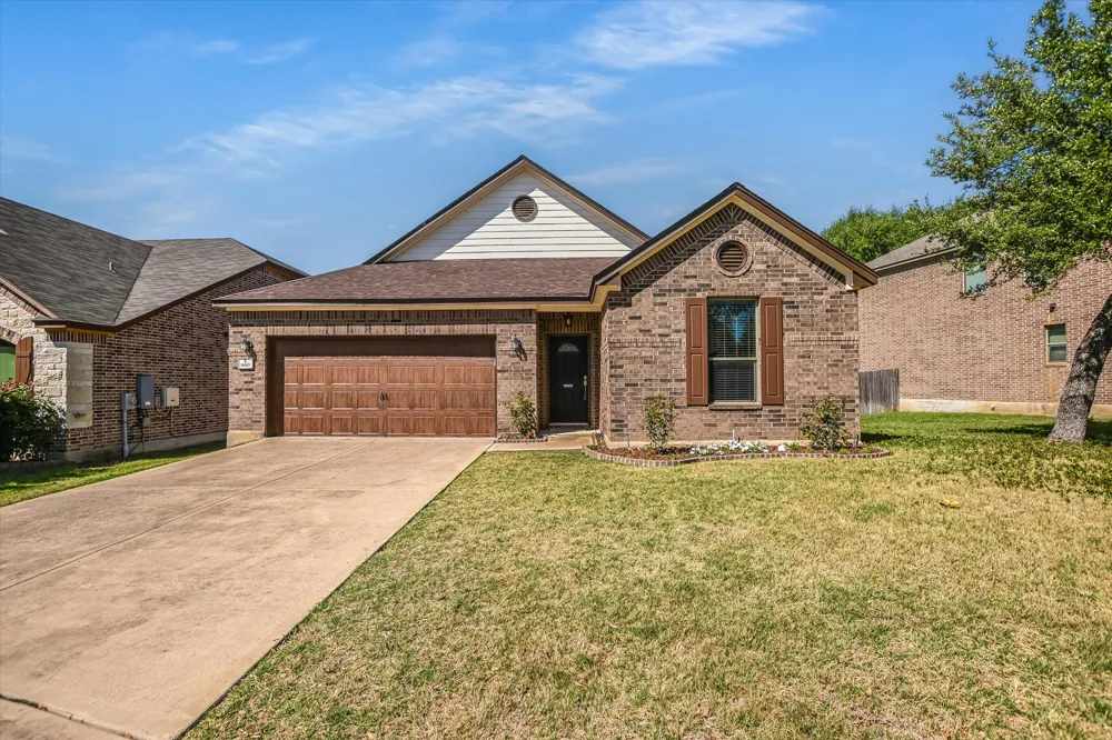 860 Water Hyacinth Loop Leander, TX 78641