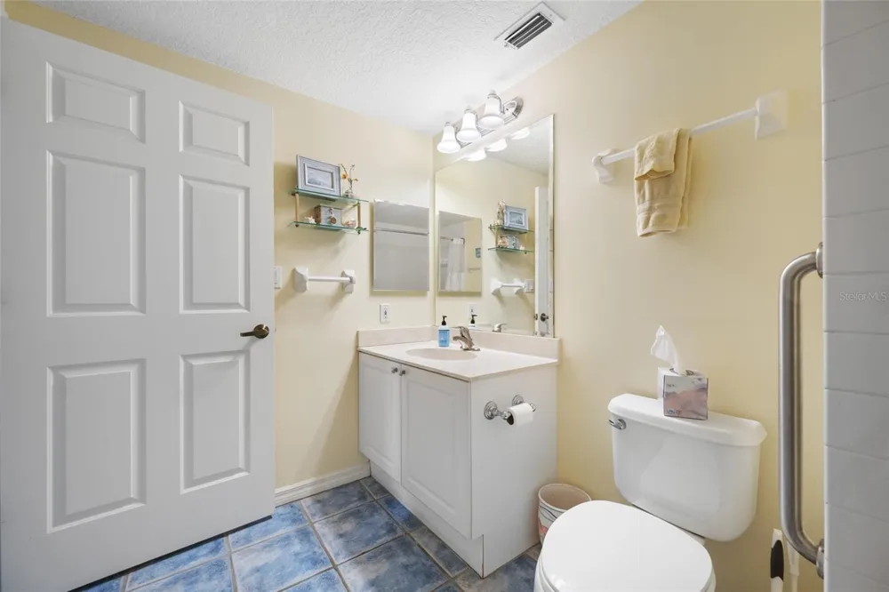 16550 GULF BOULEVARD #645 North Redington Beach, FL 33708