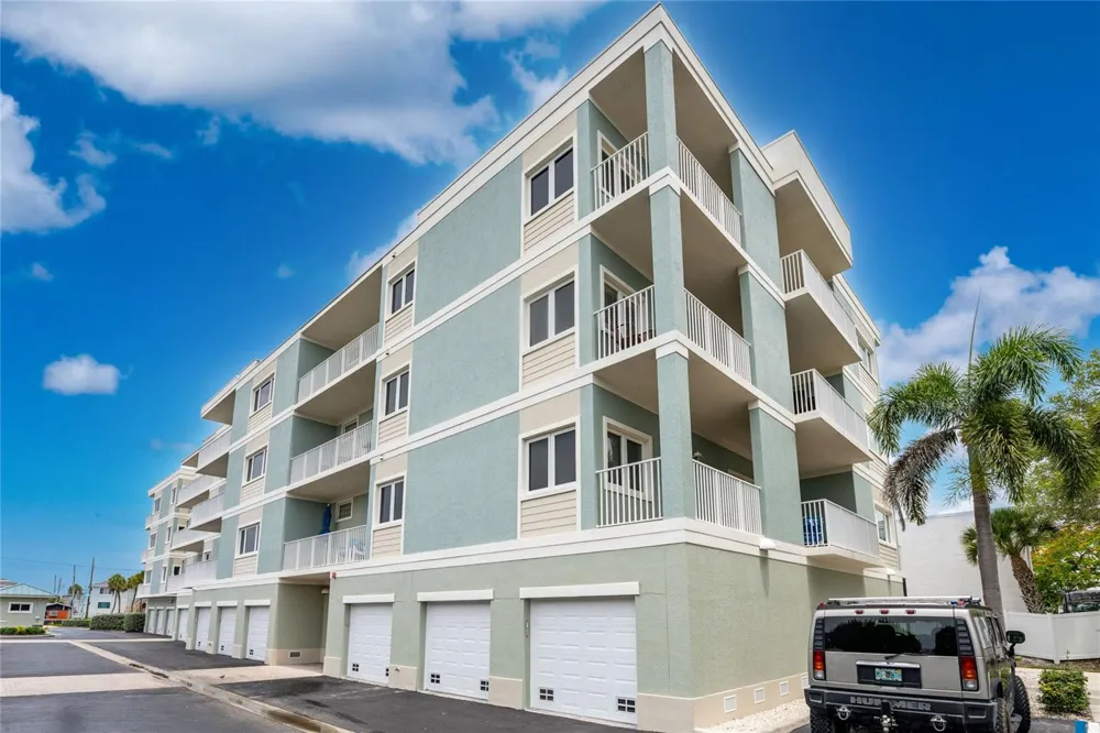 2225 BEACH ROAD #402 Englewood, FL 34223