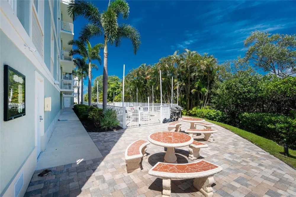 2225 BEACH ROAD #402 Englewood, FL 34223