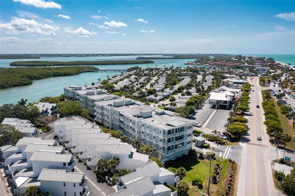 2225 BEACH ROAD #402 Englewood, FL 34223