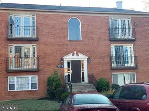 3817 SWANN ROAD #101
