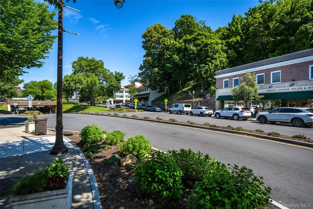 98 Park AKA - Midland Avenue Avenue Bronxville, NY 10708
