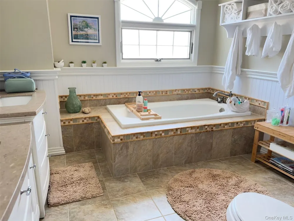 30 Namkee Lane Blue Point, NY 11715