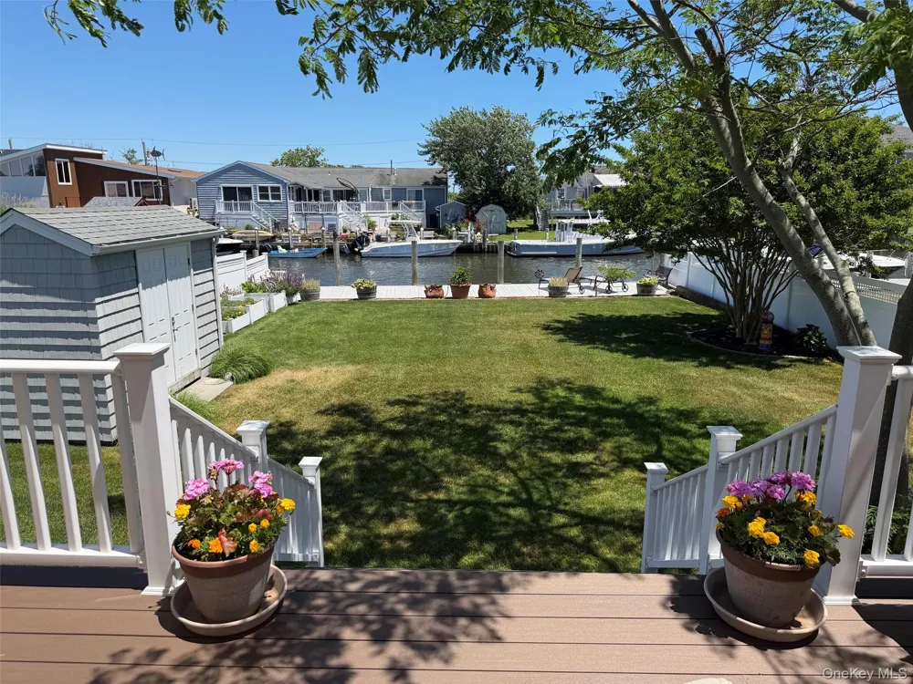30 Namkee Lane Blue Point, NY 11715
