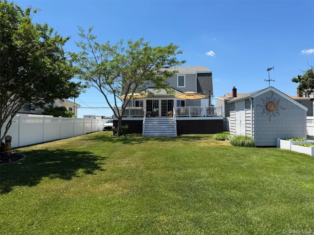 30 Namkee Lane Blue Point, NY 11715