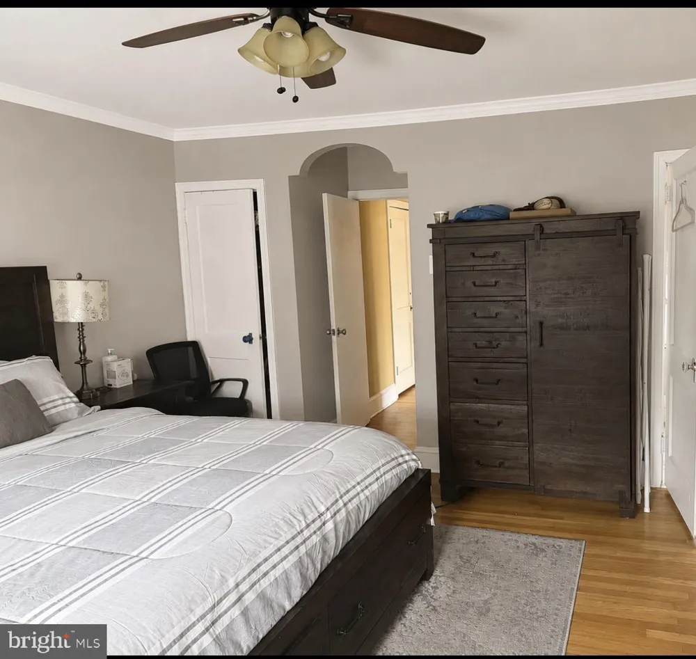 1905 W OLNEY AVENUE Philadelphia, PA 19141