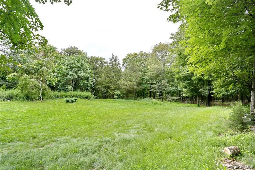 80 Old Quaker Hill Road Monroe, NY 10950