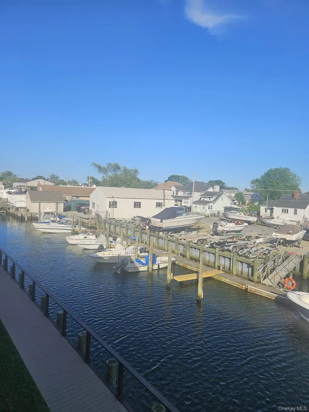 35 ANCHOR #F Freeport, NY 11520