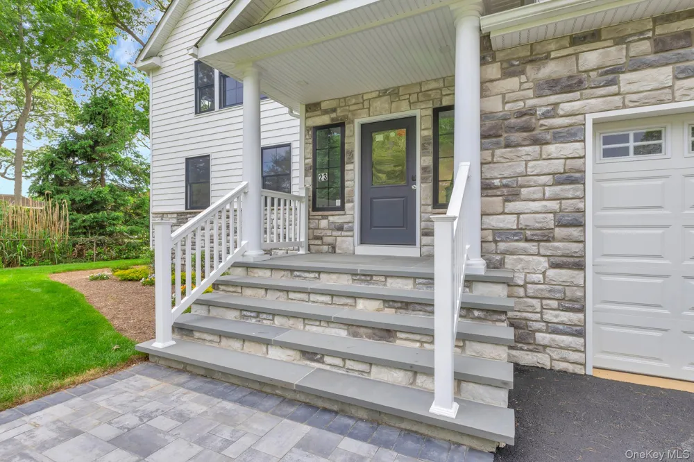 223 Townline Road Commack, NY 11725