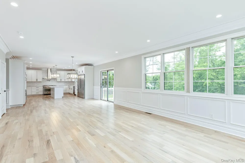 223 Townline Road Commack, NY 11725