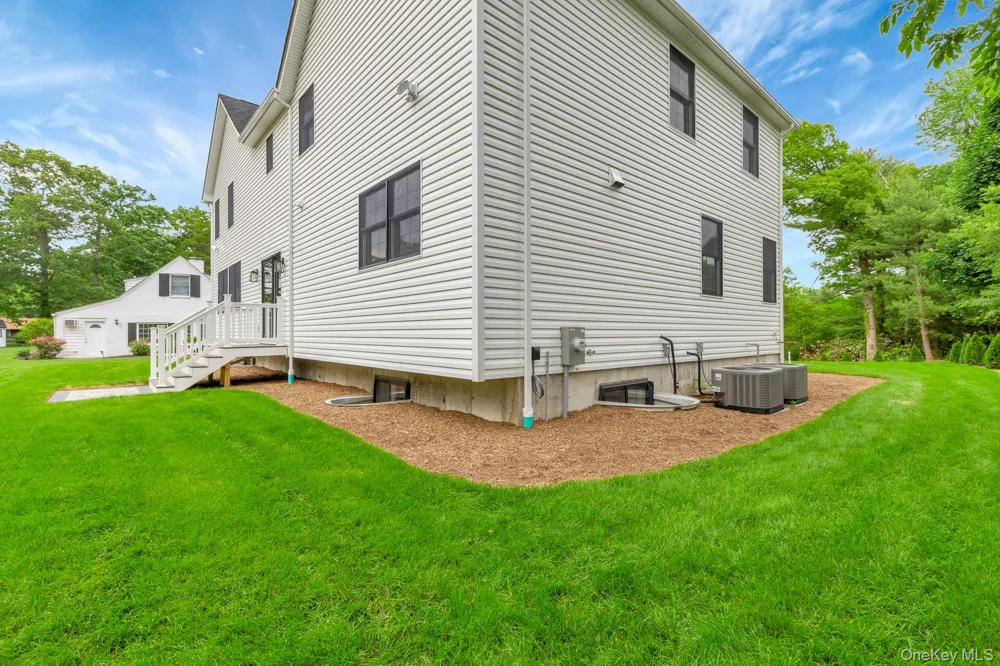 223 Townline Road Commack, NY 11725